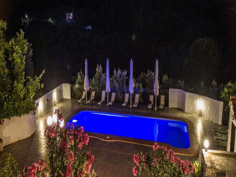 Villa Albanis Kolios Exterior photo